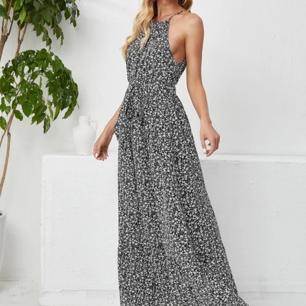 HP 🔥5x🔥🔥Gorgeous halter type dress NEW IN PKG
